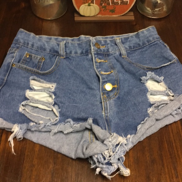 SHEIN Shorts* - Picture 1 of 3